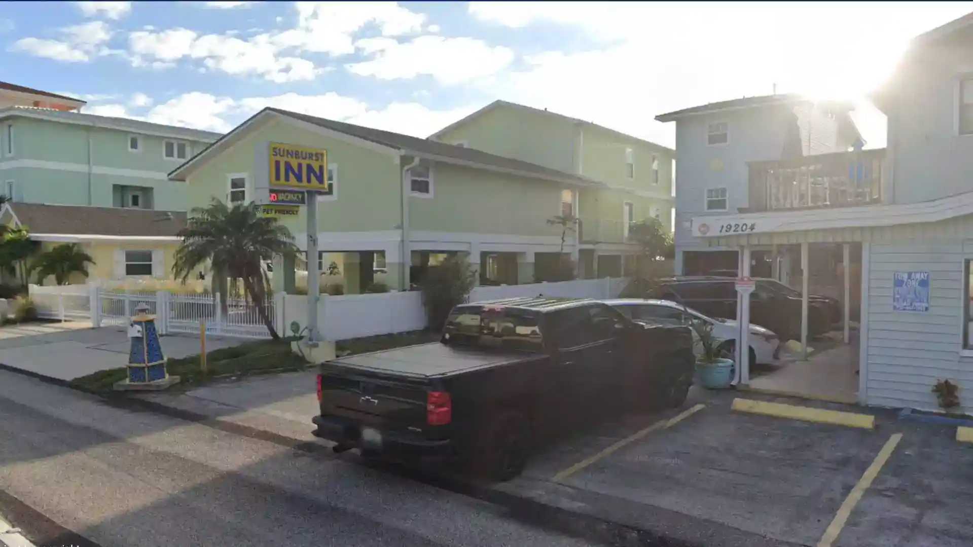 Sun Burst inn
